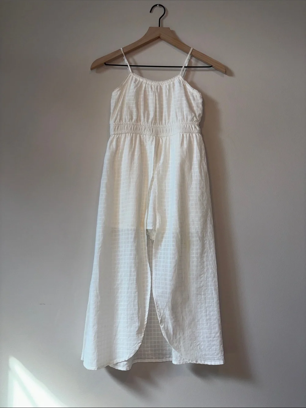 Art Class White Cotton Spaghetti-Strap Maxi Dress